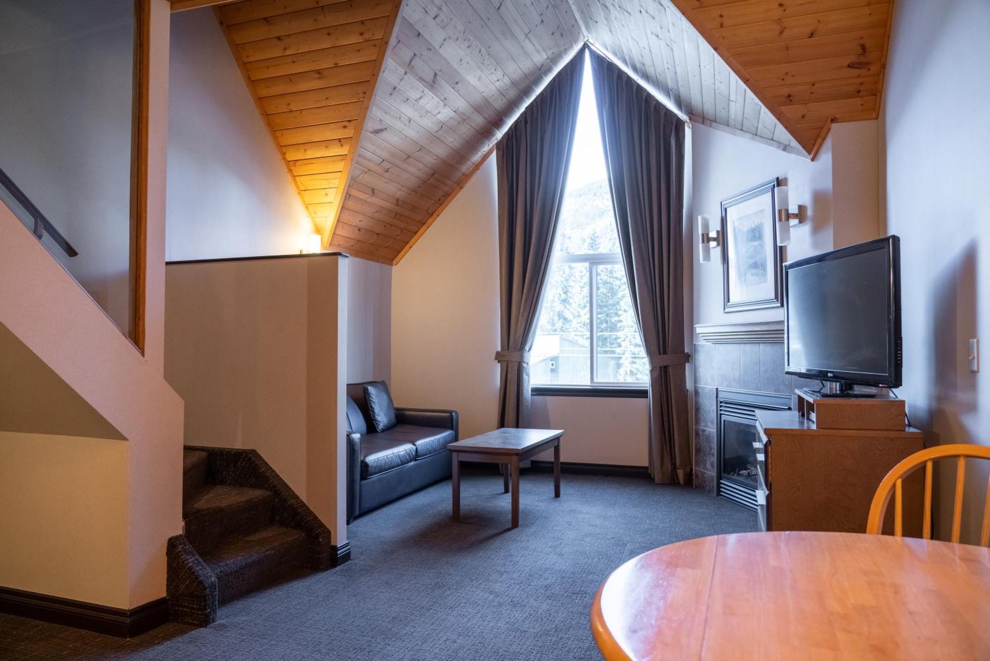 Loft Suite King,1277673784:JPEG