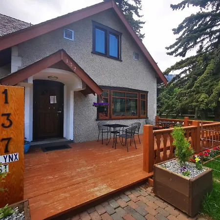 Riverfront Estate Bed&Breakfast Banff-3