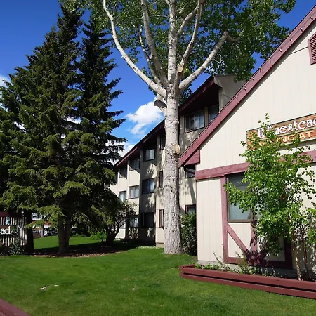 Homestead Inn Banff-2
